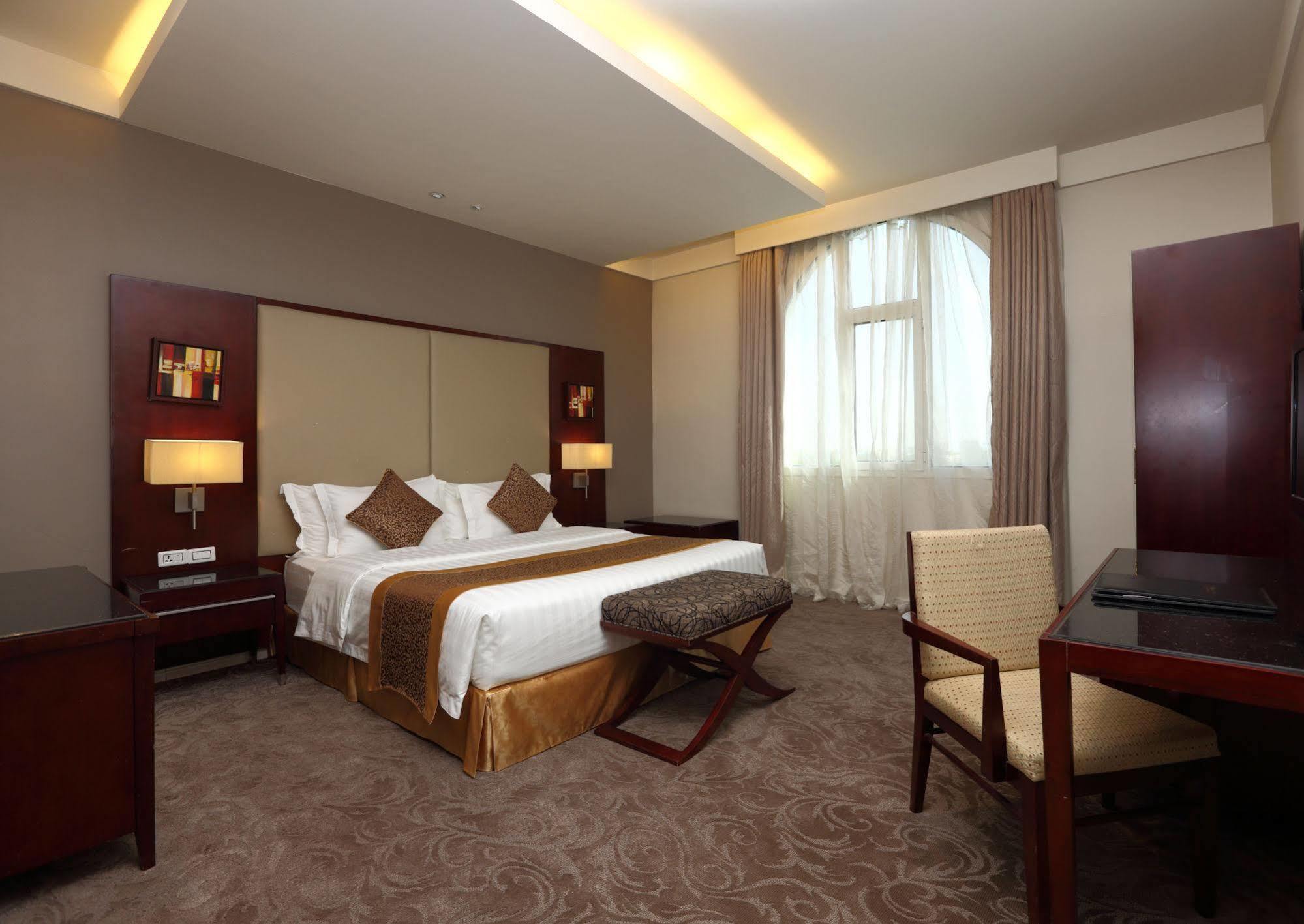 Boudl Al Shatea Dammam Exterior photo